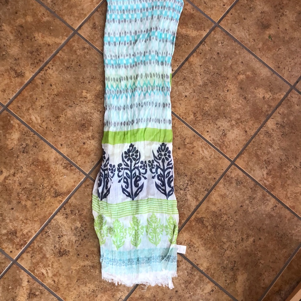 JJill Scarf